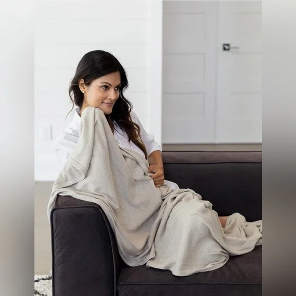 Zestt Dreamsoft travel scarf - Picture 10 of 11